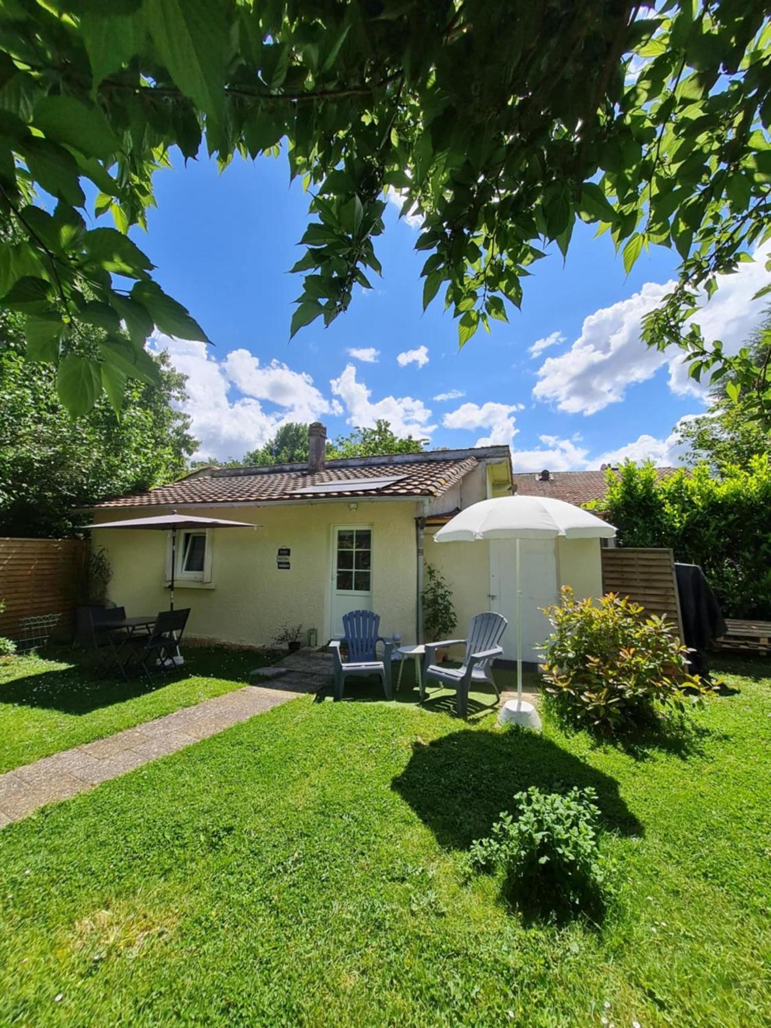 Saint-Medard-de-Mussidan Les Cedres Bleus B&B 외부 사진